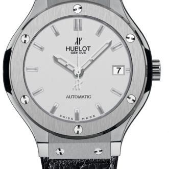 Hublot Classic Fusion Opalin Titanium – Ref 565.NX.2610.LR 